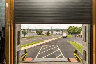 622 Union Blvd, Allentown, PA for lease Interior Photo- Image 2 of 5