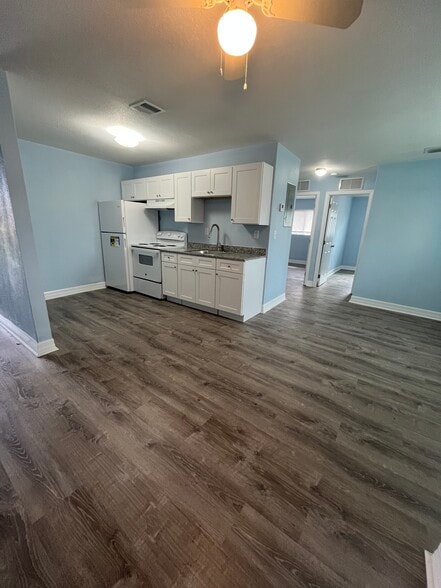 1109 NW 6th Ave, Pompano Beach, FL for sale - Building Photo - Image 3 of 15