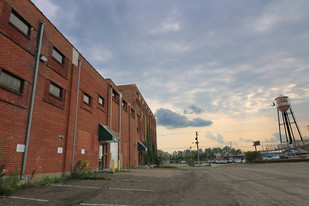 2103-2105 Wabash Ave, Saint Paul MN - Warehouse