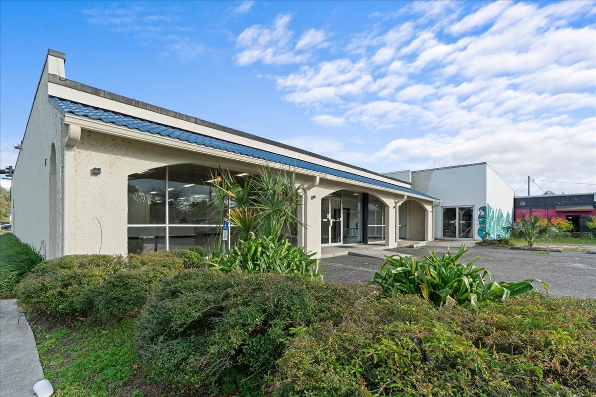 13 NW 8th Ave, Gainesville, FL for lease Building Photo- Image 1 of 16