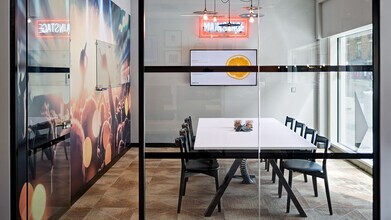 33 Kings Rd, Reading for lease Interior Photo- Image 2 of 7