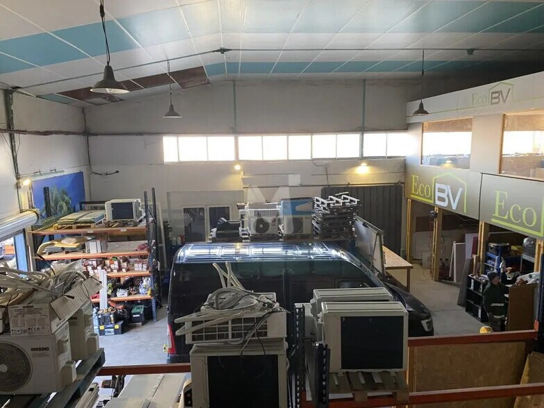 Flex in Ormoy for sale - Interior Photo - Image 2 of 8