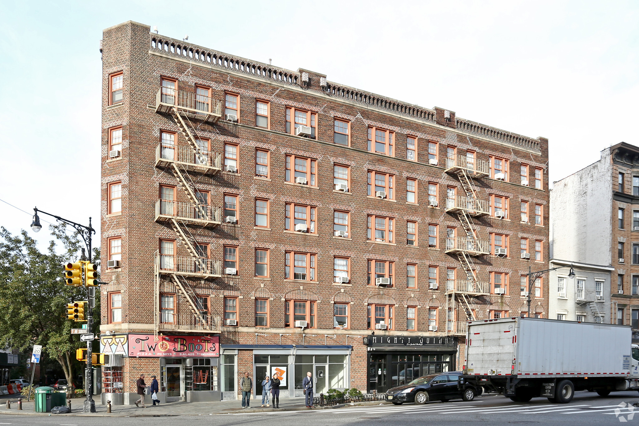 77 Greenwich Ave, New York, NY for lease Building Photo- Image 1 of 11