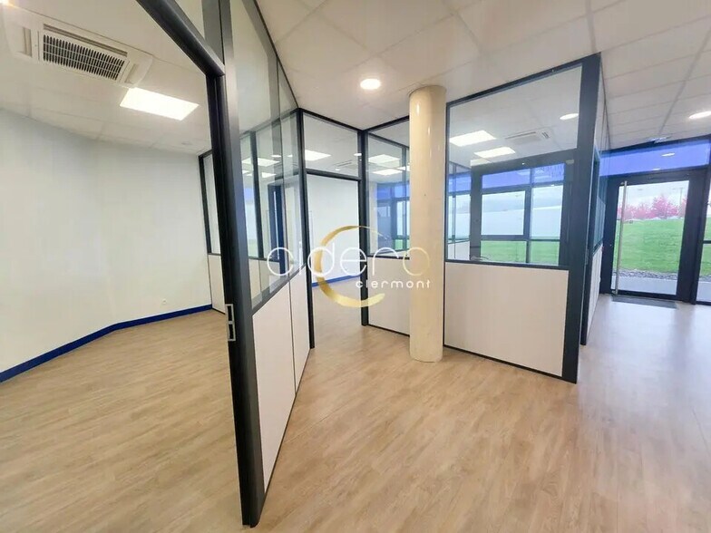 Office in COURNON-D'AUVERGNE for lease - Building Photo - Image 3 of 12