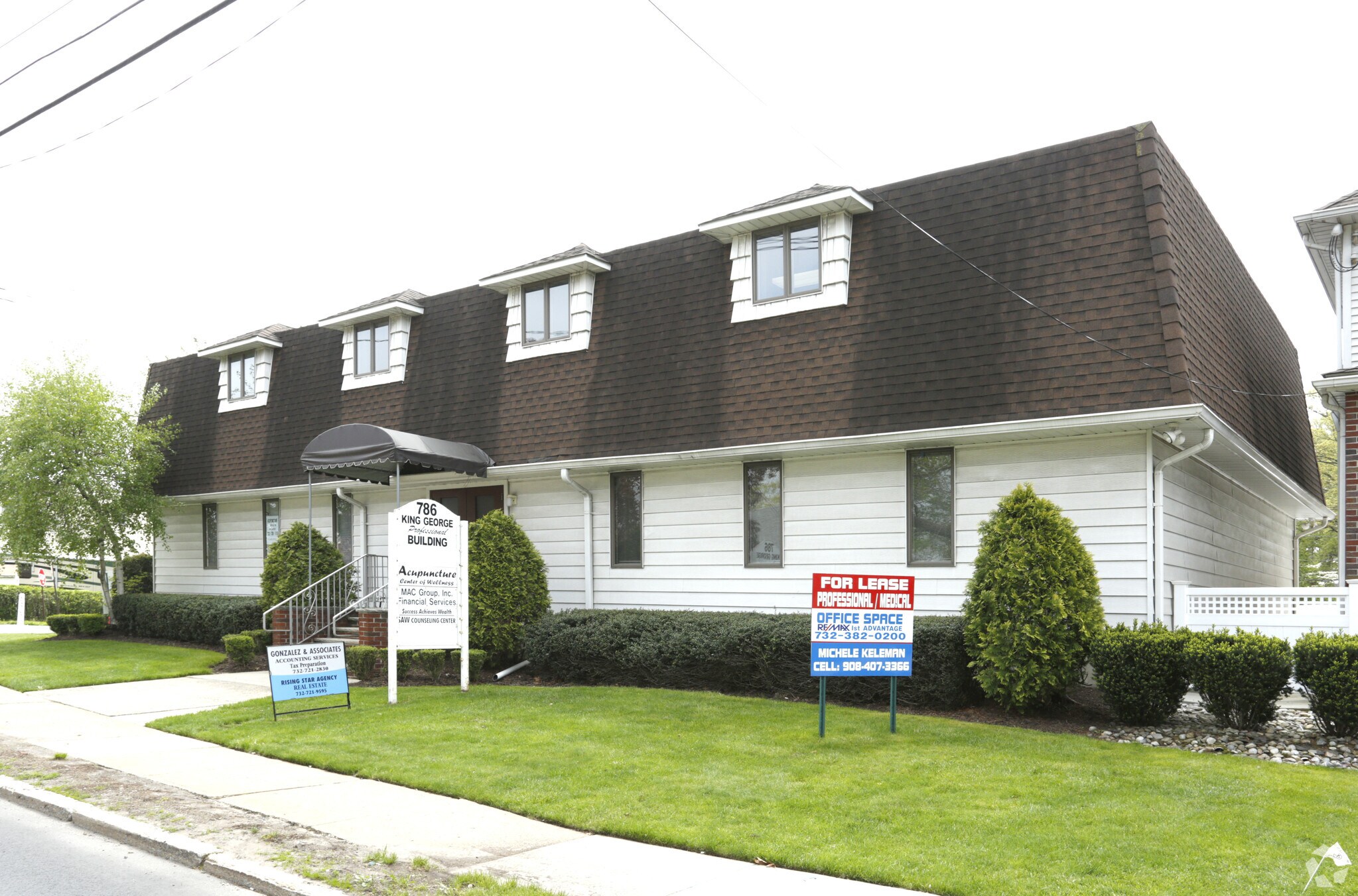 786 King Georges Post Rd, Fords, NJ for sale Primary Photo- Image 1 of 1