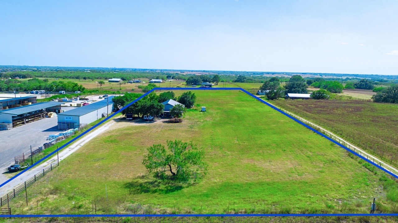 1161 US Highway 181 N, Floresville, TX for sale Building Photo- Image 1 of 5