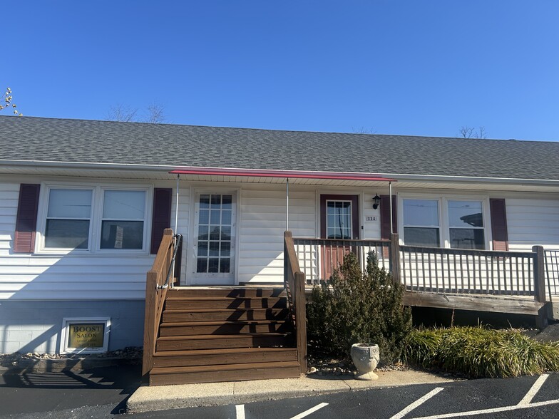 114 Lexington Tpke, Amherst, VA for lease - Primary Photo - Image 1 of 5