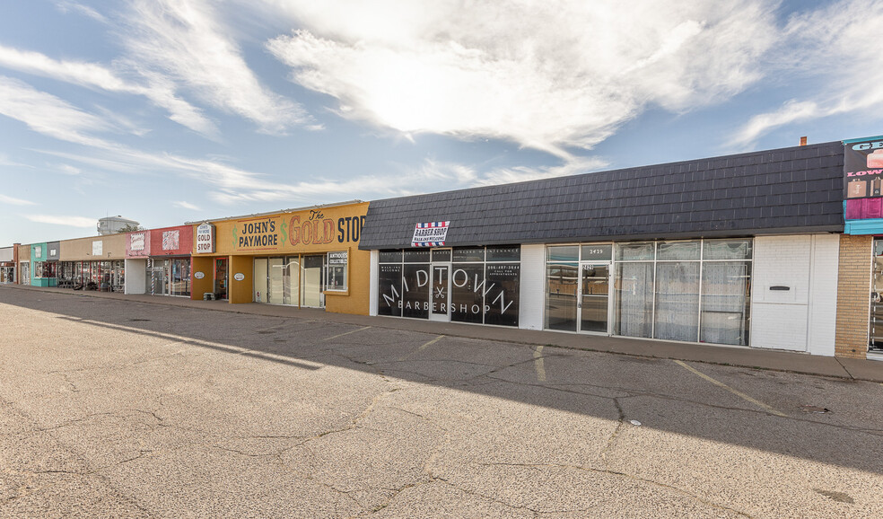 2429 34th St, Lubbock, TX for lease - Building Photo - Image 3 of 10