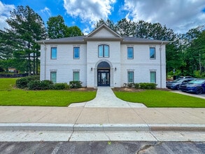 2280 Satellite Blvd, Duluth, GA for lease Building Photo- Image 1 of 3