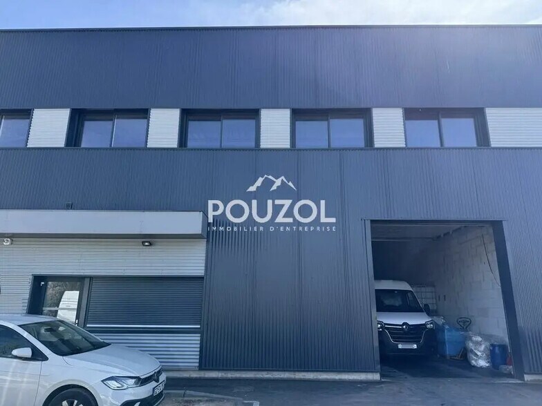 Flex in Clermont-Ferrand for lease - Building Photo - Image 2 of 10