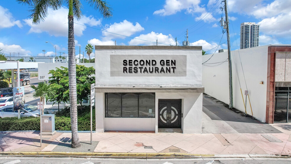 325 71st St, Miami, FL for lease - Building Photo - Image 2 of 4