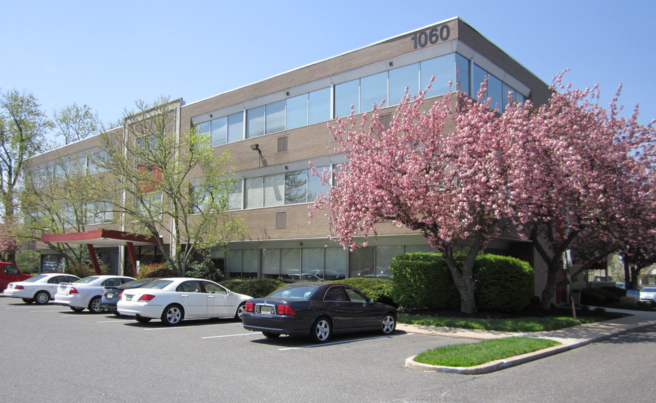 1060 Kings Hwy N, Cherry Hill, NJ for lease - Building Photo - Image 1 of 7