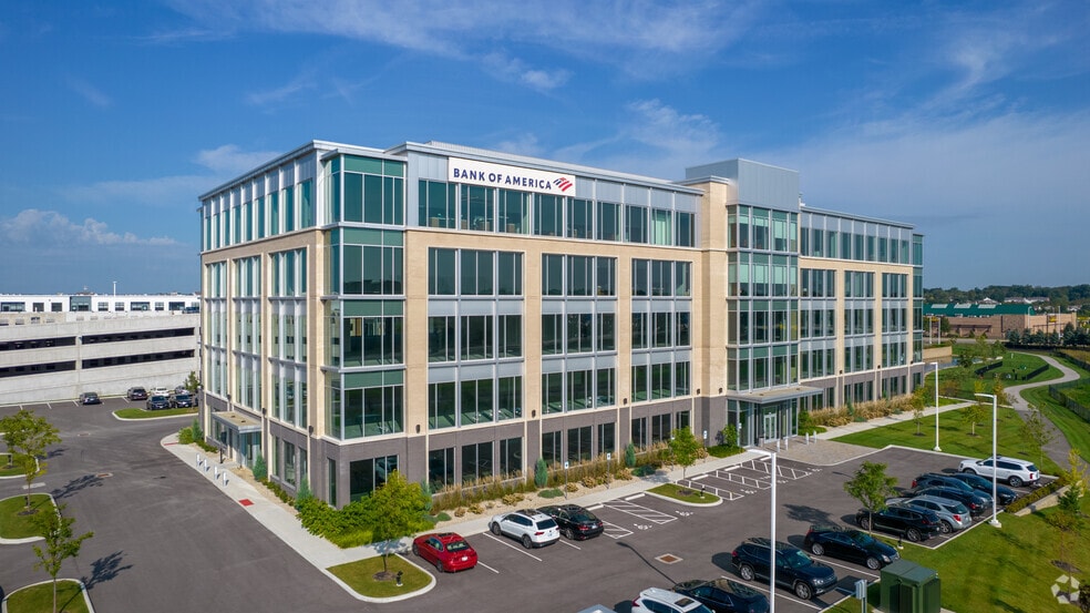 The Pointe At Polaris portfolio of 2 properties for sale on LoopNet.com - Primary Photo - Image 2 of 2