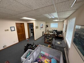 28144 W Industrial Ave, Lake Barrington, IL for lease Interior Photo- Image 1 of 34