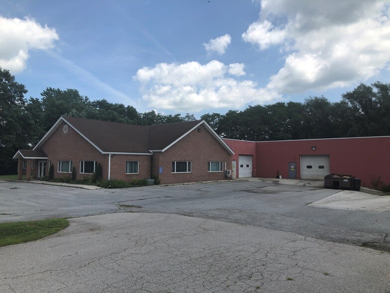 15894 Elm Dr, New Freedom, PA 17349