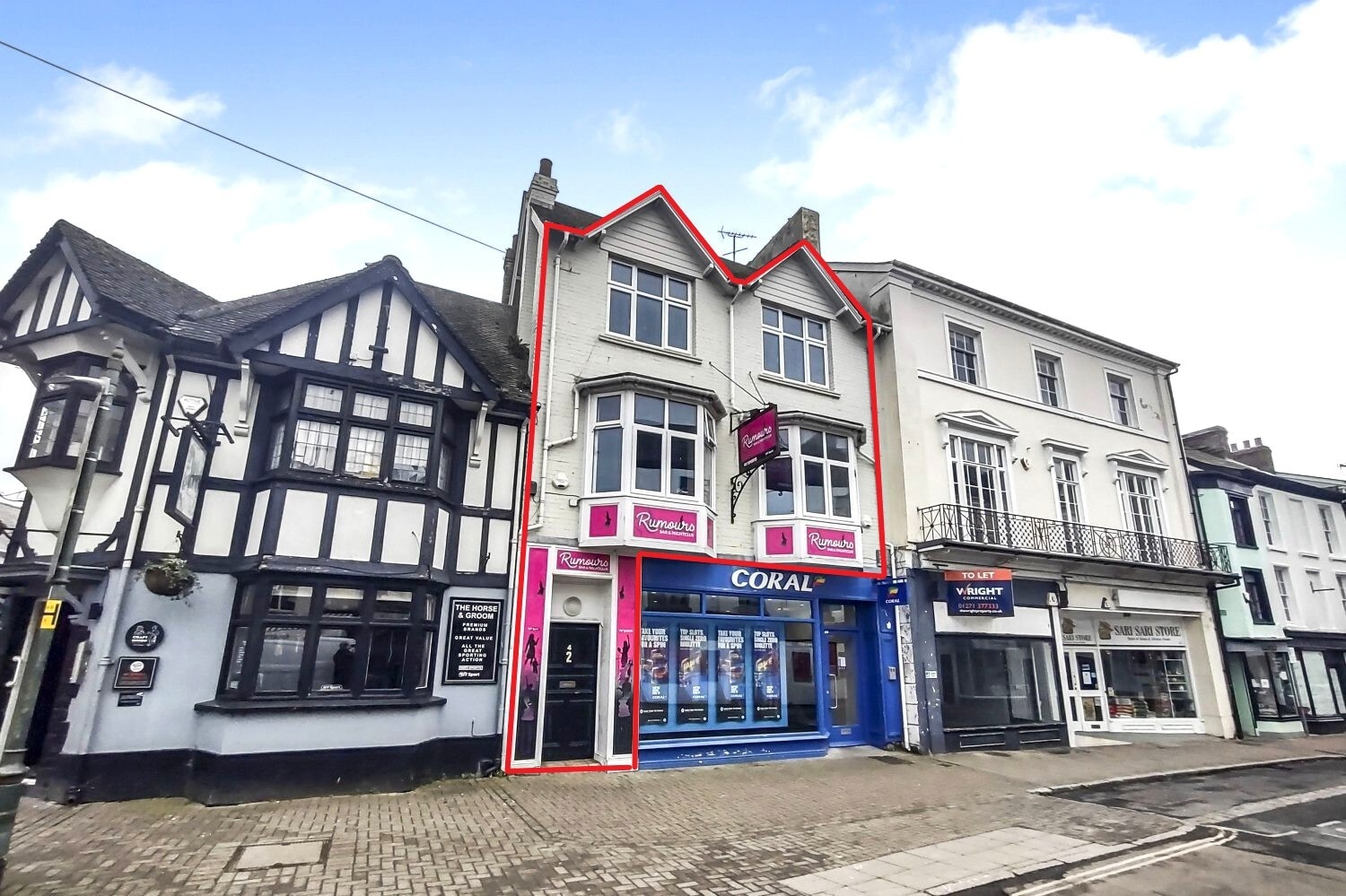 42 Boutport St, Barnstaple for sale Interior Photo- Image 1 of 11