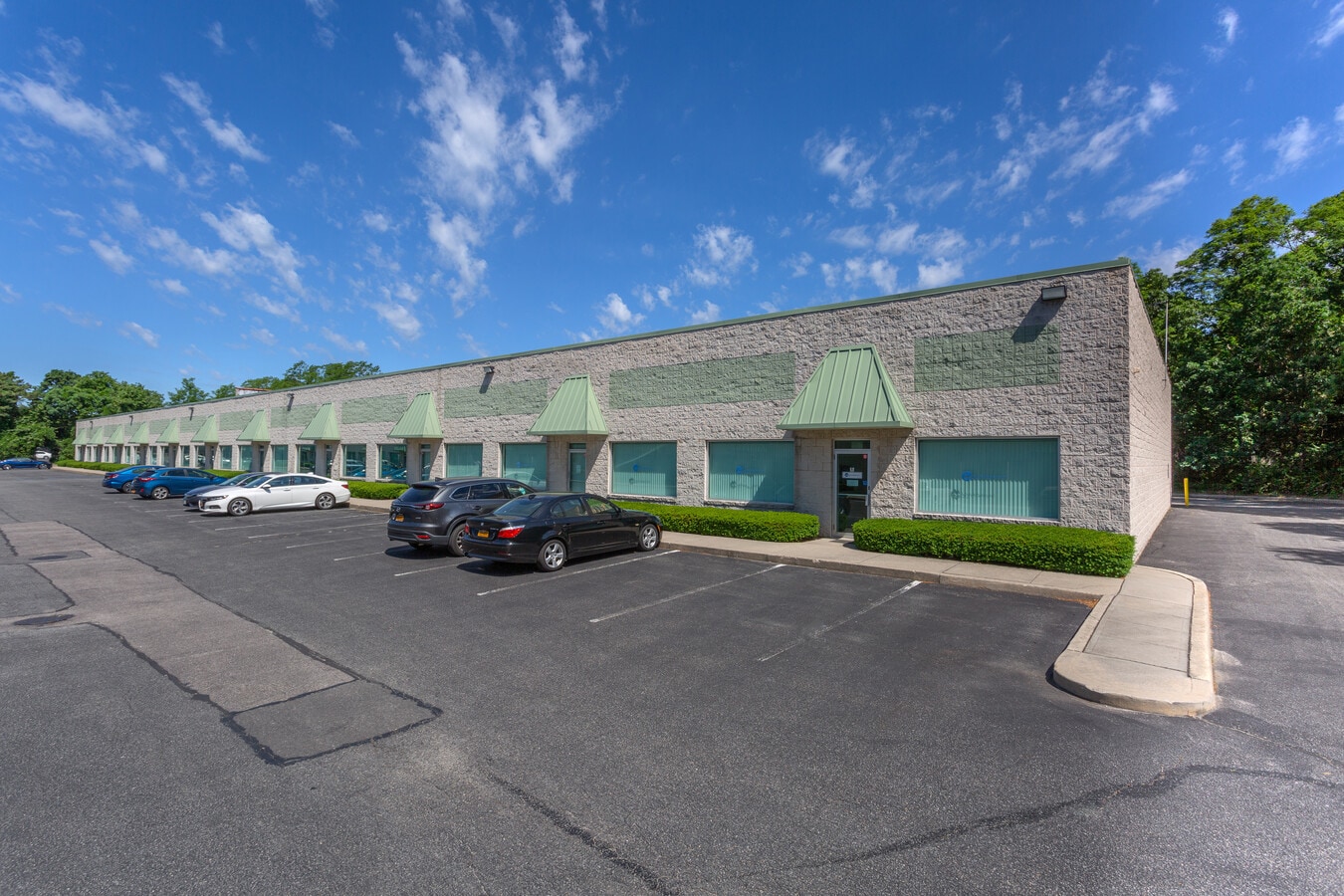 1361 Lincoln Ave, Holbrook, NY 11741 Industrial for Lease
