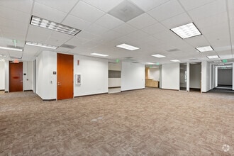31111 Agoura Rd, Westlake Village, CA for lease Interior Photo- Image 1 of 5