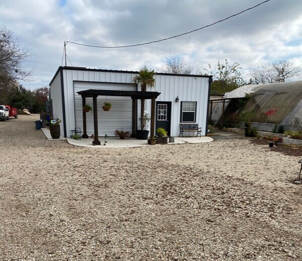 6501 Airport Rd, Waco, TX for sale Building Photo- Image 1 of 1