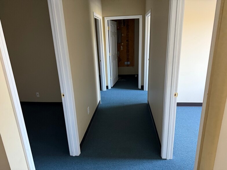 319 Garlington Rd, Greenville, SC for lease - Interior Photo - Image 3 of 5