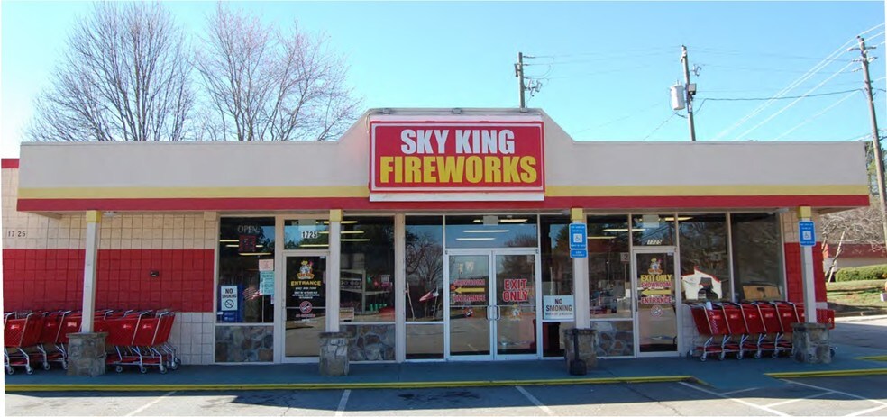 1725 Spring Rd, Smyrna, GA for sale - Primary Photo - Image 1 of 1