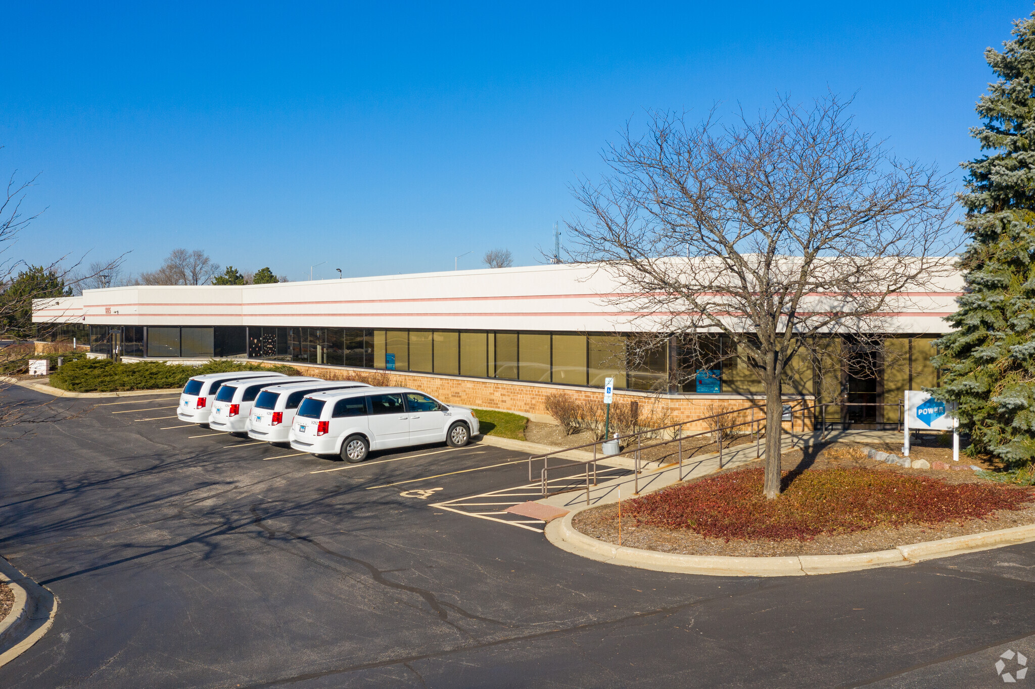 1225 Tri-State Parkway, Gurnee, IL for sale Primary Photo- Image 1 of 5