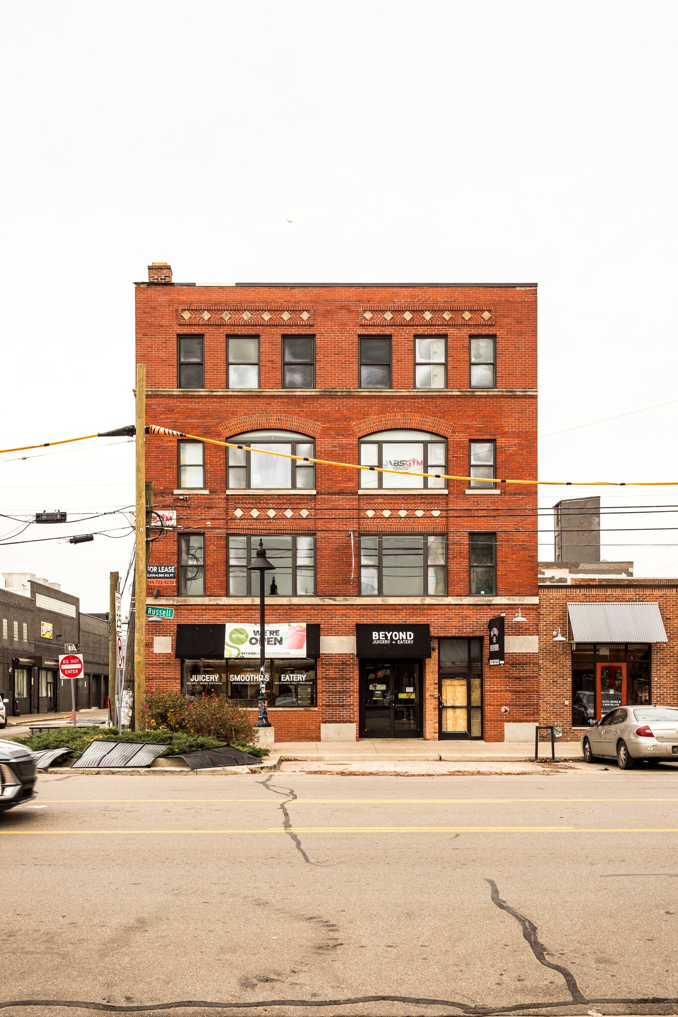 2501 Russell St, Detroit, MI for lease Building Photo- Image 1 of 11