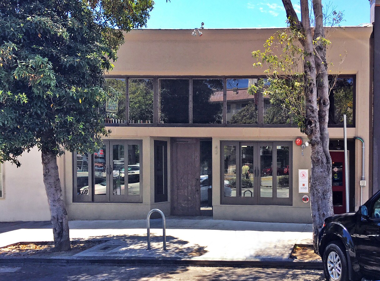 2430 Shattuck Ave, Berkeley, CA 94704