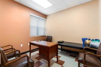 1049 38th St, Brooklyn, NY for lease Interior Photo- Image 2 of 11