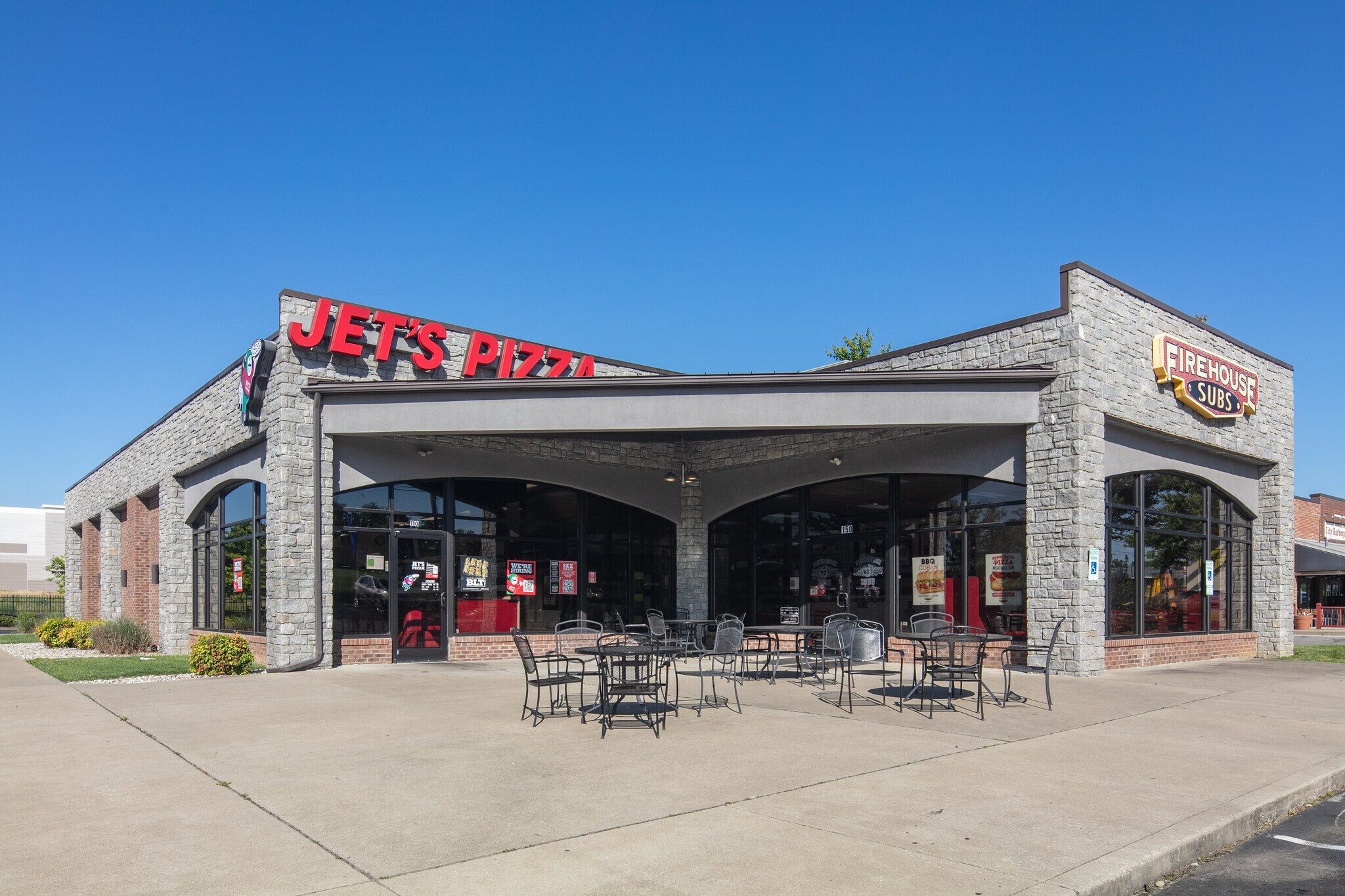 101 Sand Lake Dr, Lexington, KY for sale Primary Photo- Image 1 of 1