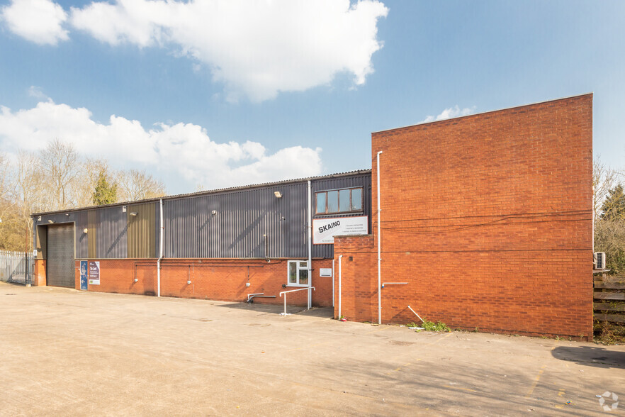 West March, Daventry for lease - Primary Photo - Image 1 of 3