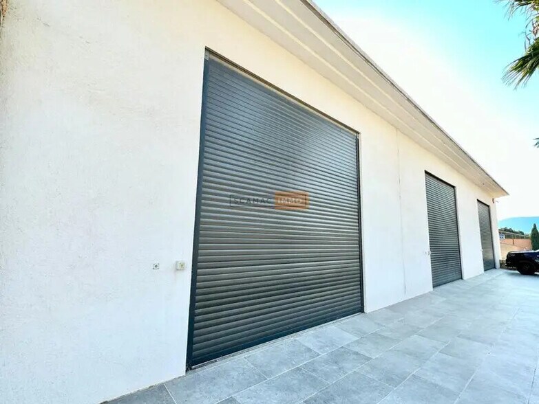 Flex in Sainte-Maxime for lease - Building Photo - Image 2 of 4