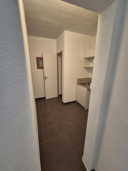 2 Rue Doria, Montpellier for lease - Interior Photo - Image 3 of 5