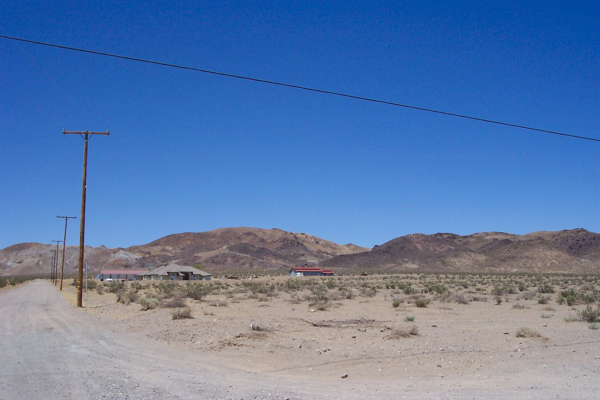 Dixie Rd, Hinkley, CA for sale Building Photo- Image 1 of 1
