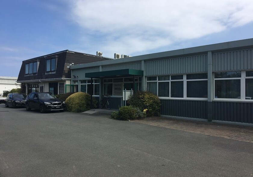 Rue De La Cache, Guernsey for lease - Building Photo - Image 1 of 2