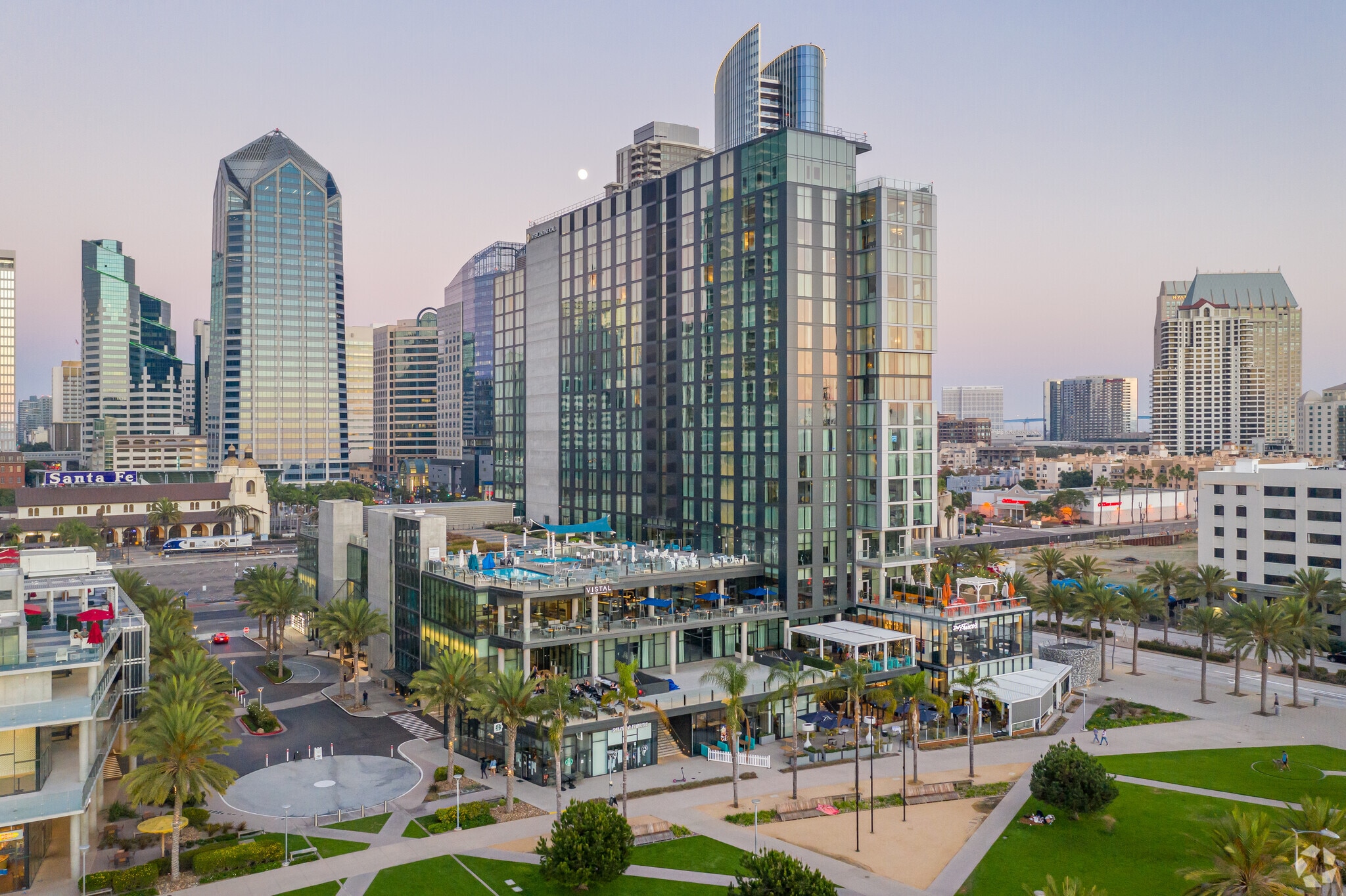 901 Bayfront Ct, San Diego, CA for lease Primary Photo- Image 1 of 18