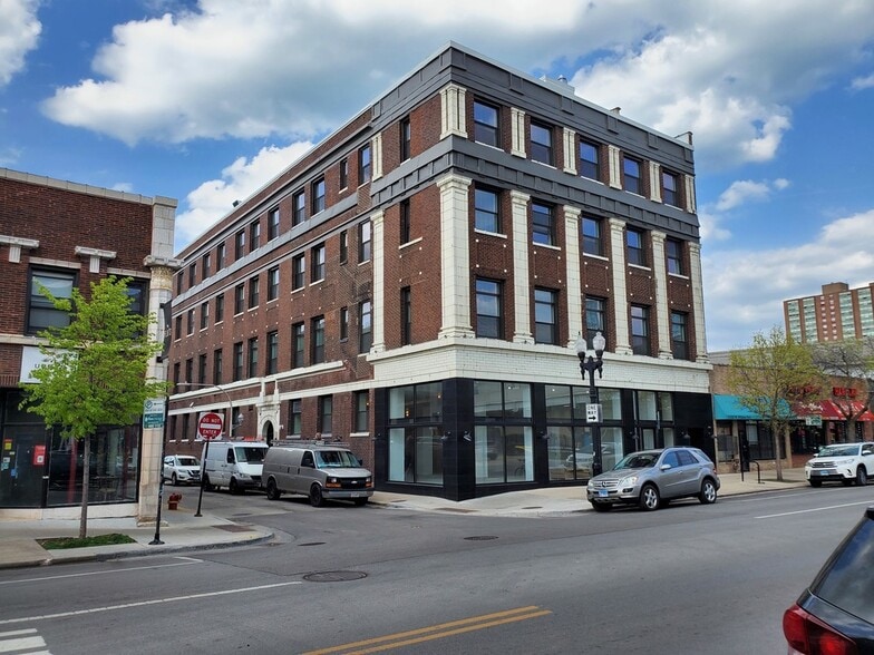 1124 W Wilson Ave, Chicago, IL 60640