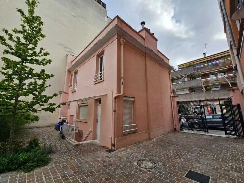 6 Rue Jules Simon, Boulogne-Billancourt for lease - Building Photo - Image 1 of 19