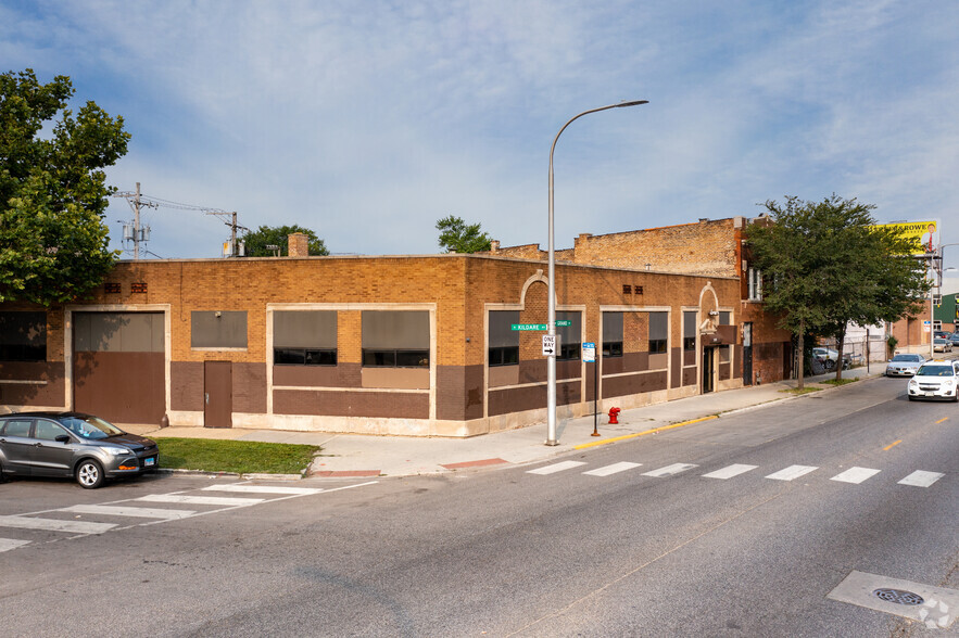 4301 W Grand Ave, Chicago, IL for sale - Building Photo - Image 1 of 1