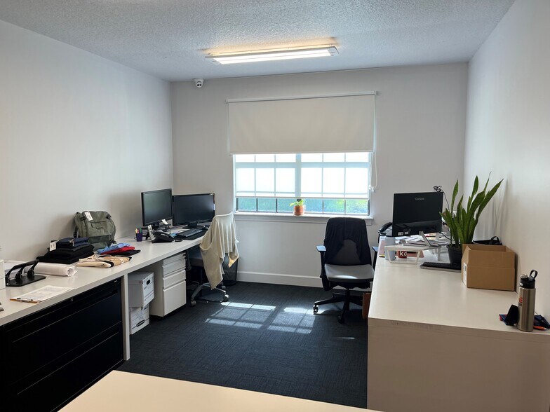 10175 Fortune Pky, Jacksonville, FL 32256 Building 7