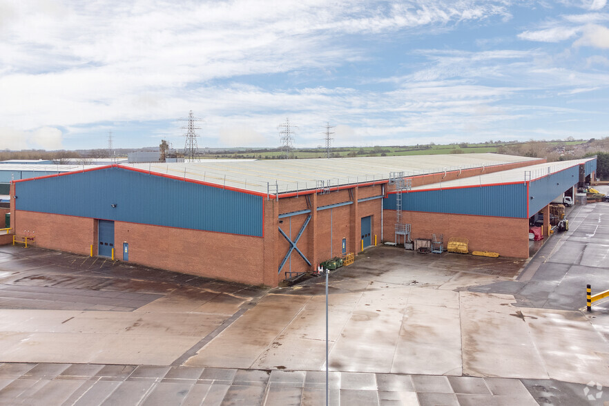 1 Saxby Rd, Melton Mowbray for sale - Building Photo - Image 2 of 7