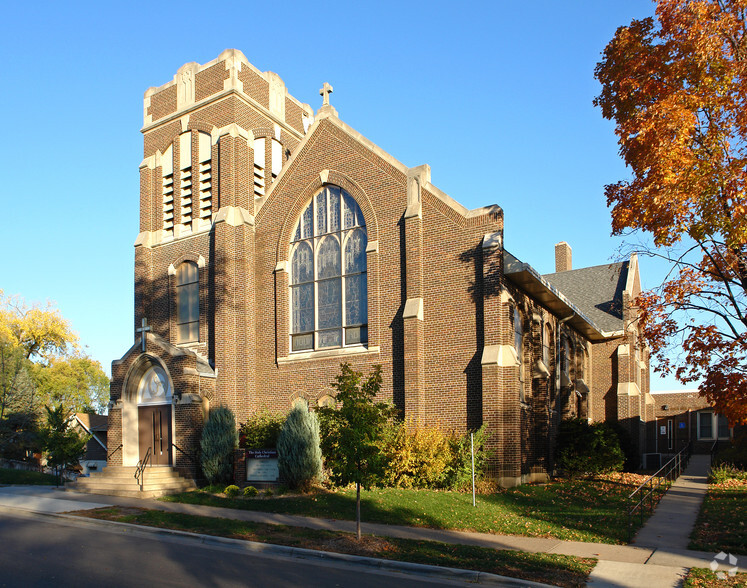 125 Stevens St W, Saint Paul, MN for sale - Primary Photo - Image 1 of 1