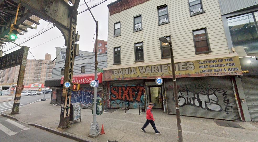 681 Broadway, Brooklyn, NY for lease - Building Photo - Image 1 of 6