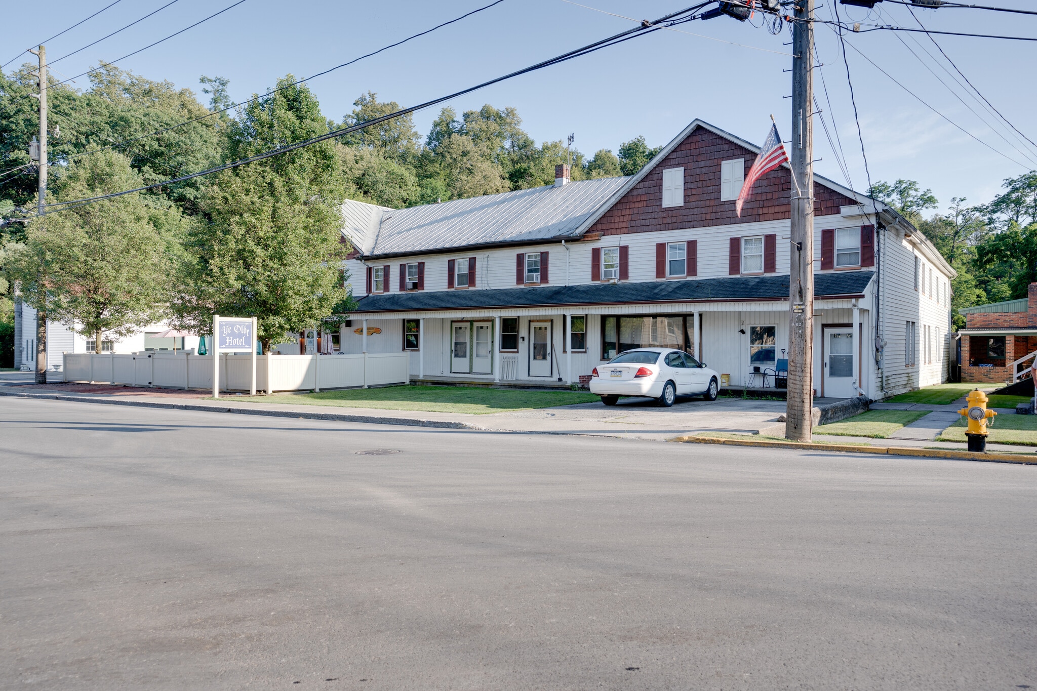 236 N Main St, Milroy, PA for sale Primary Photo- Image 1 of 40