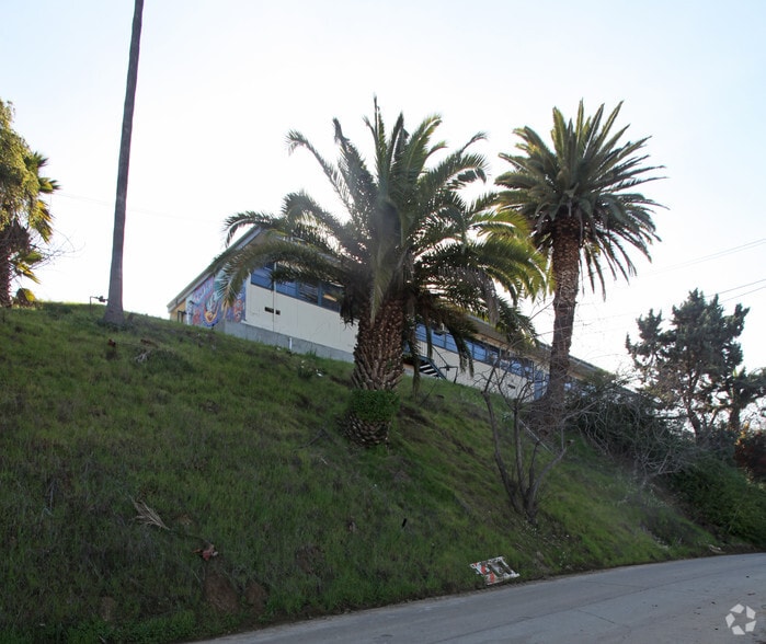 625 Coleman Ave, Los Angeles, CA for lease - Building Photo - Image 1 of 13