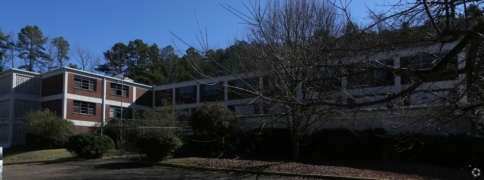 1316 Park Ave, Hot Springs, AR for lease - Primary Photo - Image 1 of 2