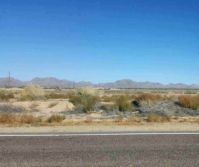 28702 W Patterson Rd, Buckeye, AZ for sale - Primary Photo - Image 1 of 1