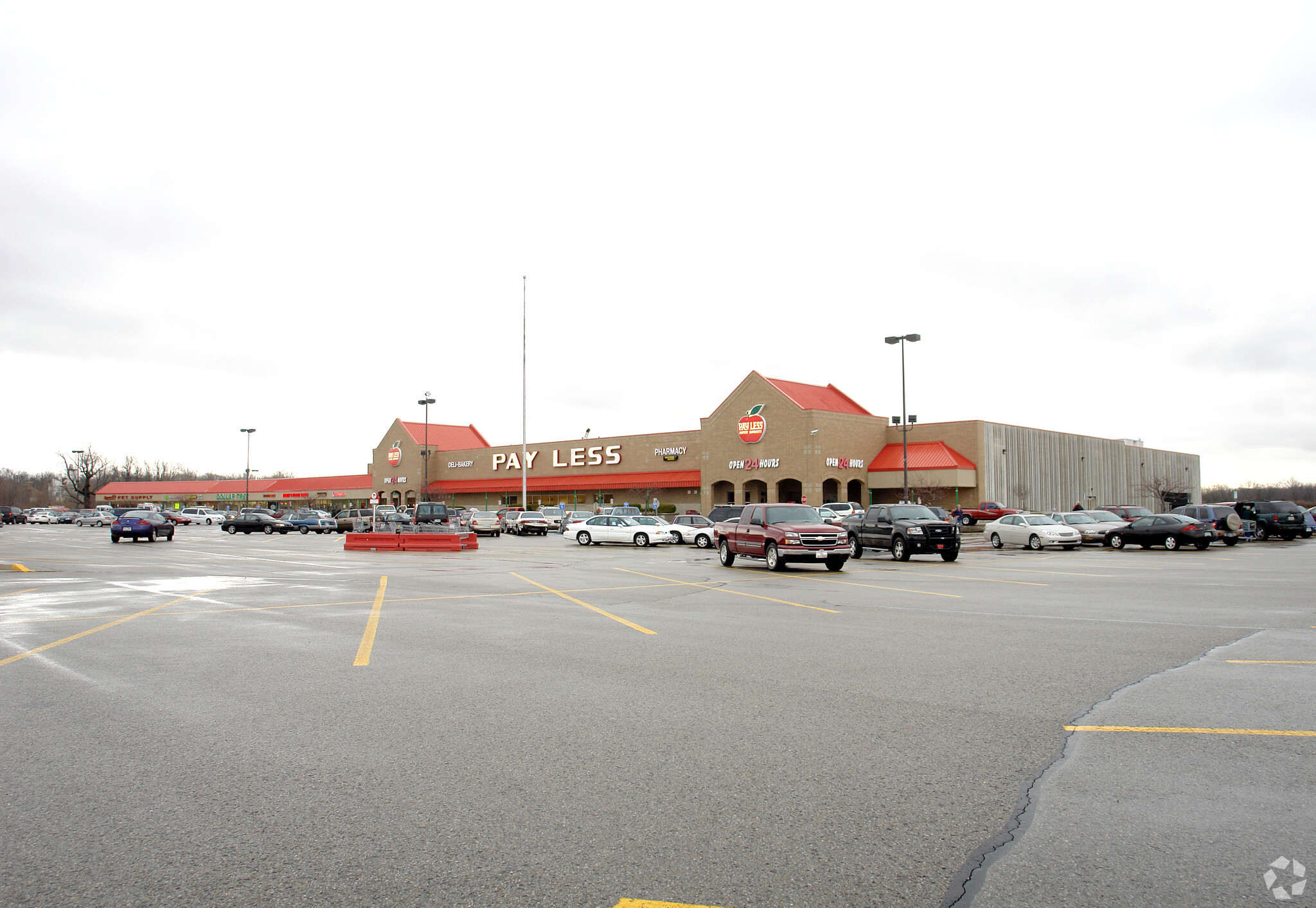 1801-1849 N Scatterfield Rd, Anderson, IN for lease Primary Photo- Image 1 of 5