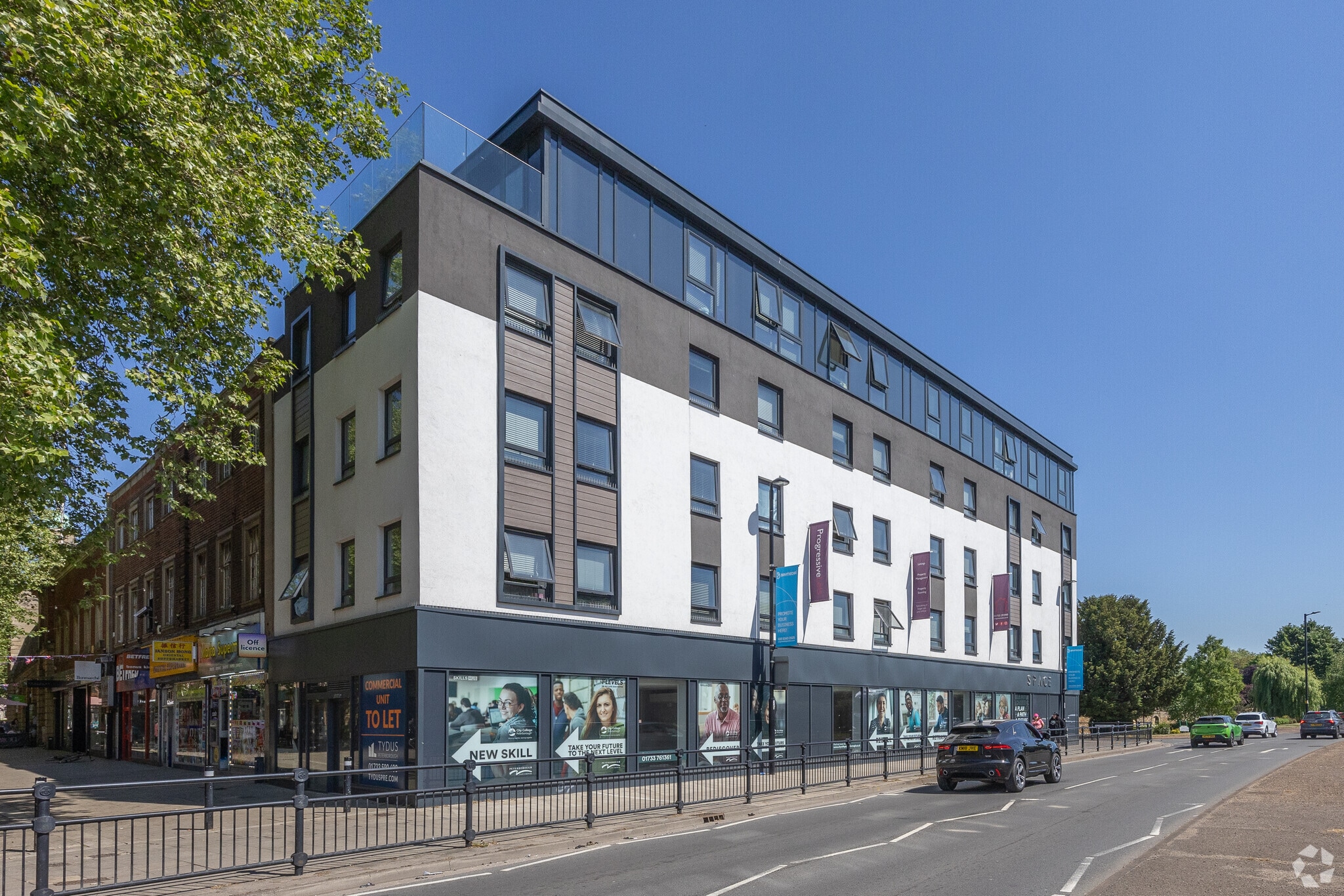 61 Bridge St, Peterborough for sale Primary Photo- Image 1 of 1