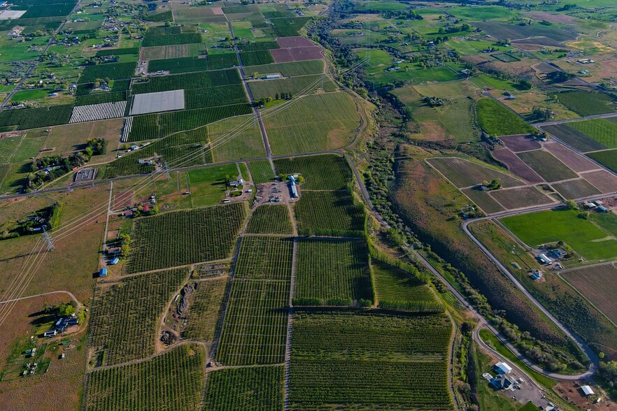 14306 W Acord Rd, Benton City, WA for sale - Aerial - Image 3 of 10